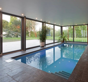 Economize Água e Energia com Aqua Cover: A Revolução das Piscinas Inteligentes